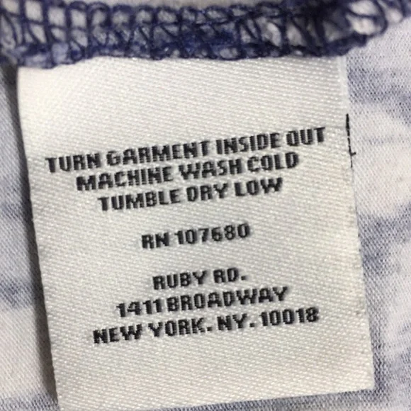 Ruby Rd. Blue and White Patterned Top - Picture 8 of 8